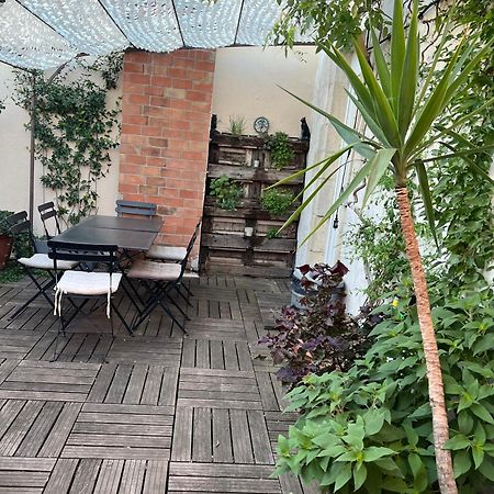 Chambre Independante Avec Sdb-Terrasse Privative. Centre Ville ニーム エクステリア 写真